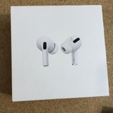 Apple AirPods Pro (2nd Gen) with Wireless Magsafe Charging Case White